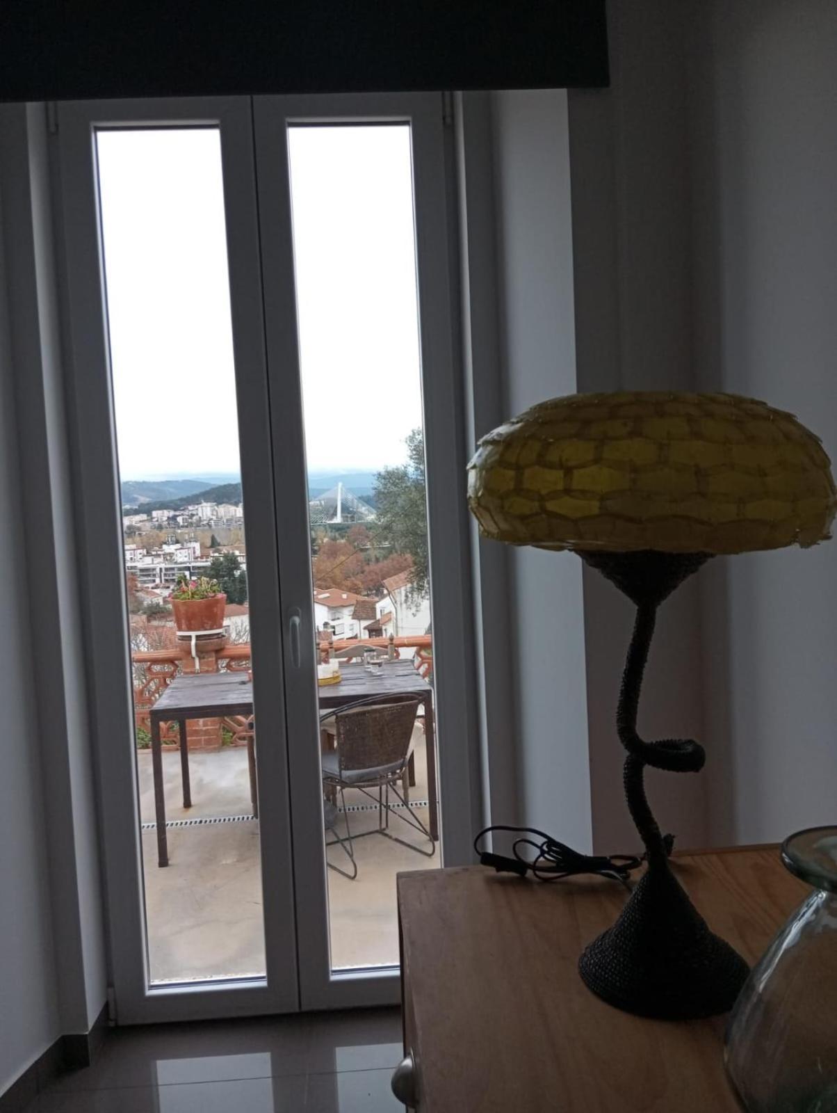 קוימברה Casa Com Vista Sob A Cidade! מראה חיצוני תמונה